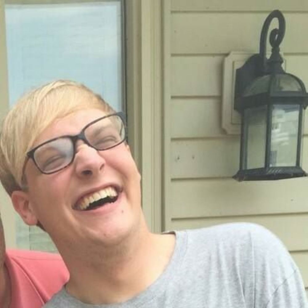 Meet your Posher, Ian